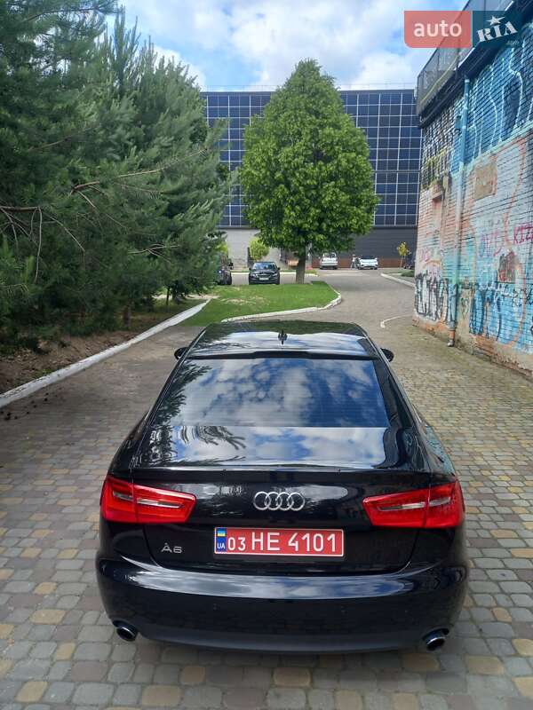Седан Audi A6 2013 в Луцке