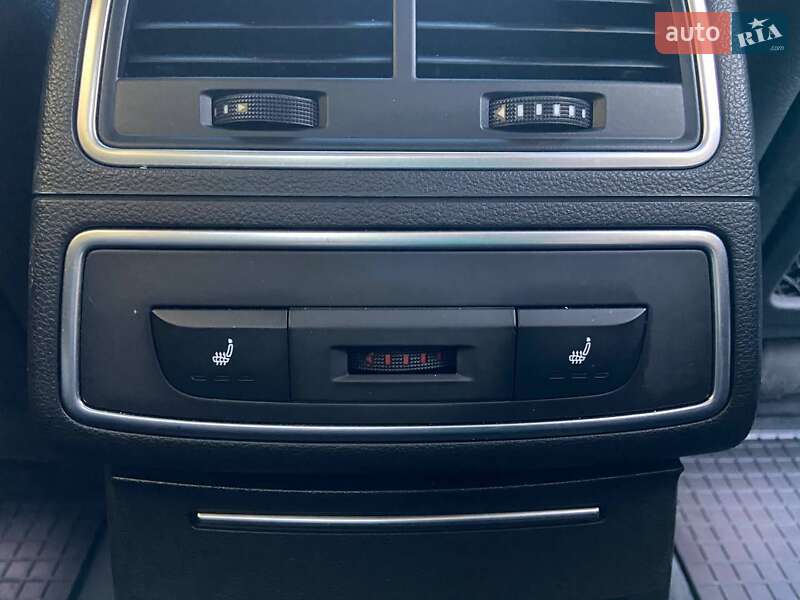 Седан Audi A6 2013 в Луцке