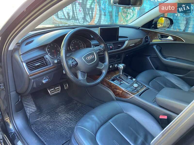 Седан Audi A6 2013 в Луцке