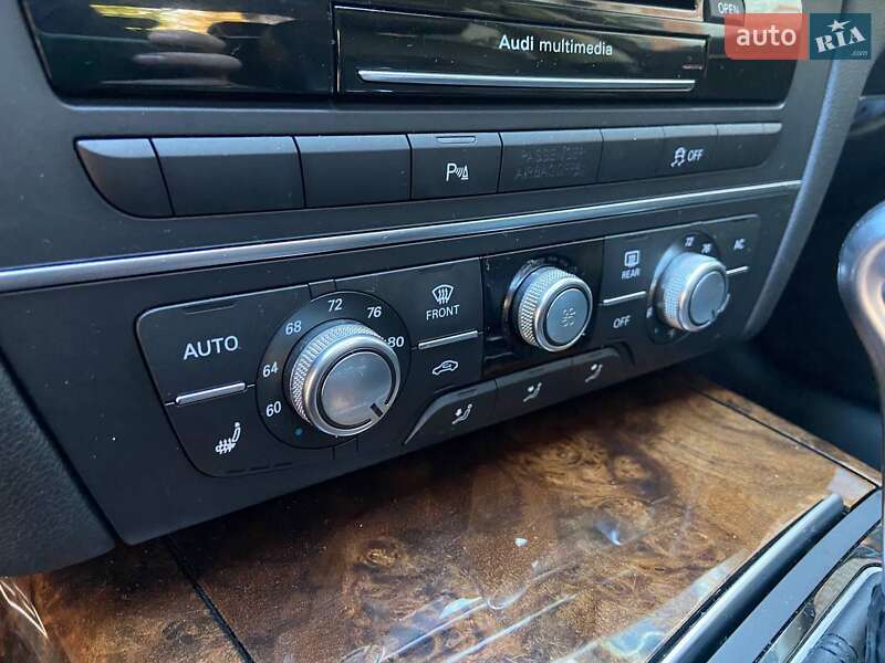 Седан Audi A6 2013 в Луцке