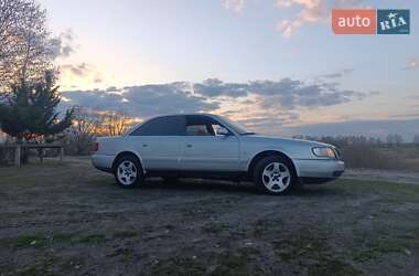 Седан Audi A6 1996 в 