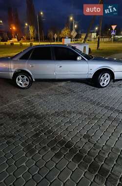 Седан Audi A6 1996 в 