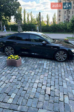 Седан Audi A6 2019 в 