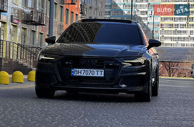 Седан Audi A6 2019 в 
