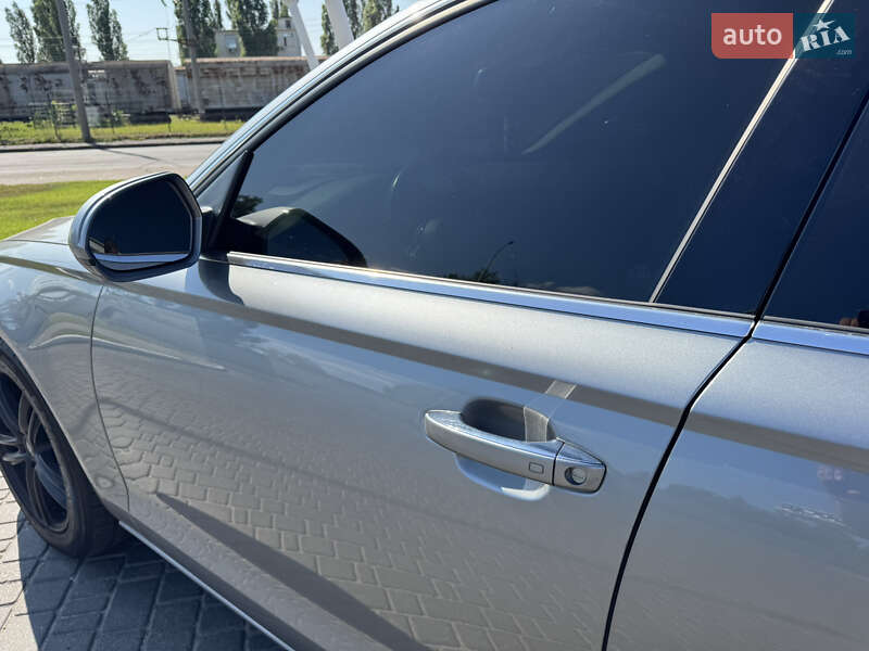 Седан Audi A6 2013 в Одессе