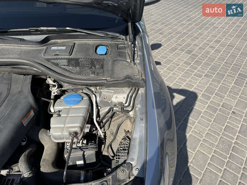 Седан Audi A6 2013 в Одессе