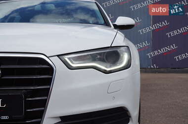 Седан Audi A6 2012 в 