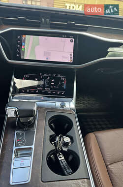 Седан Audi A6 2020 в 