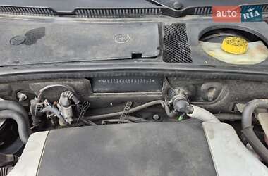 Универсал Audi A6 2004 в 