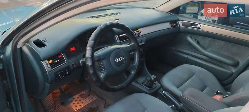 Седан Audi A6 1999 в Ахтырке