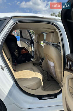 Седан Audi A6 2013 в 