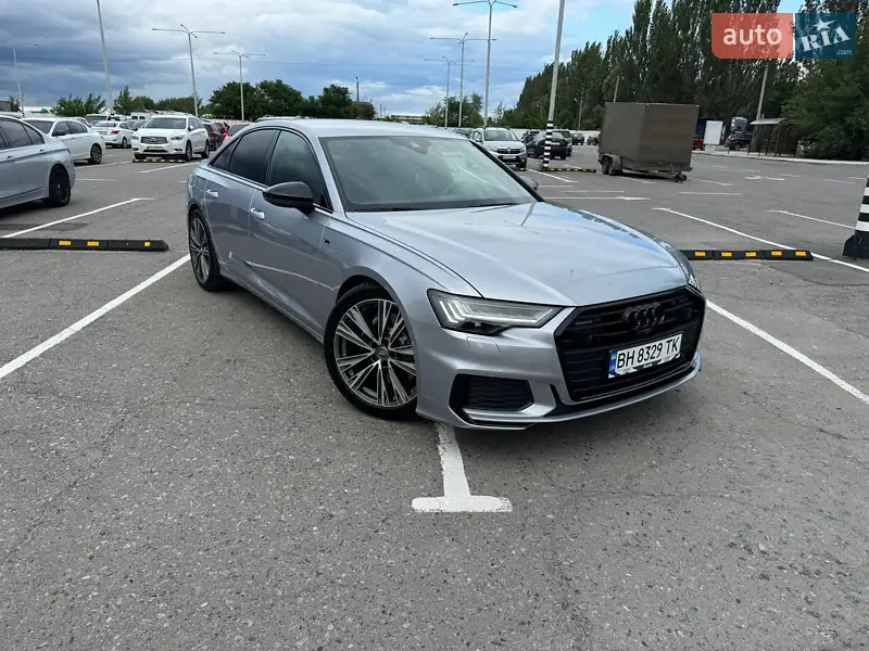 Седан Audi A6 2019 в 
