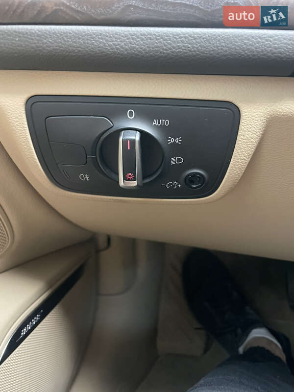 Седан Audi A6 2012 в Киеве