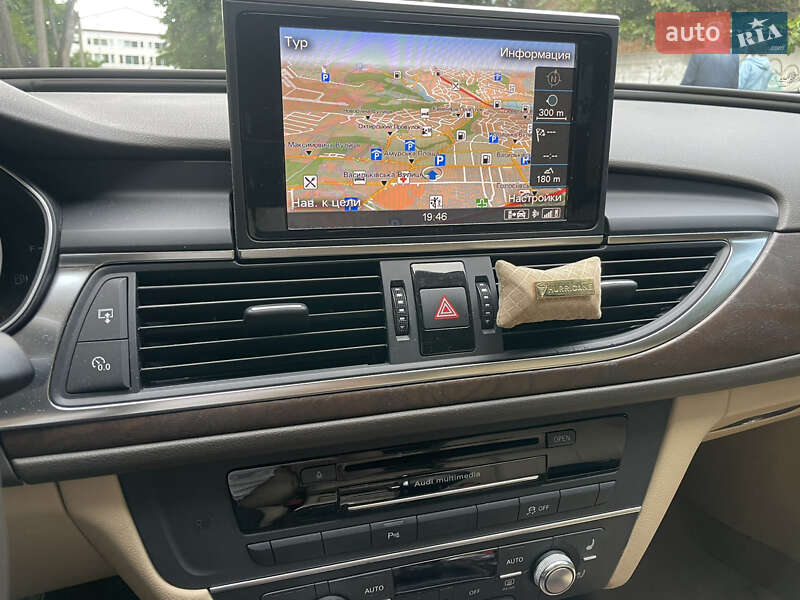 Седан Audi A6 2012 в Киеве