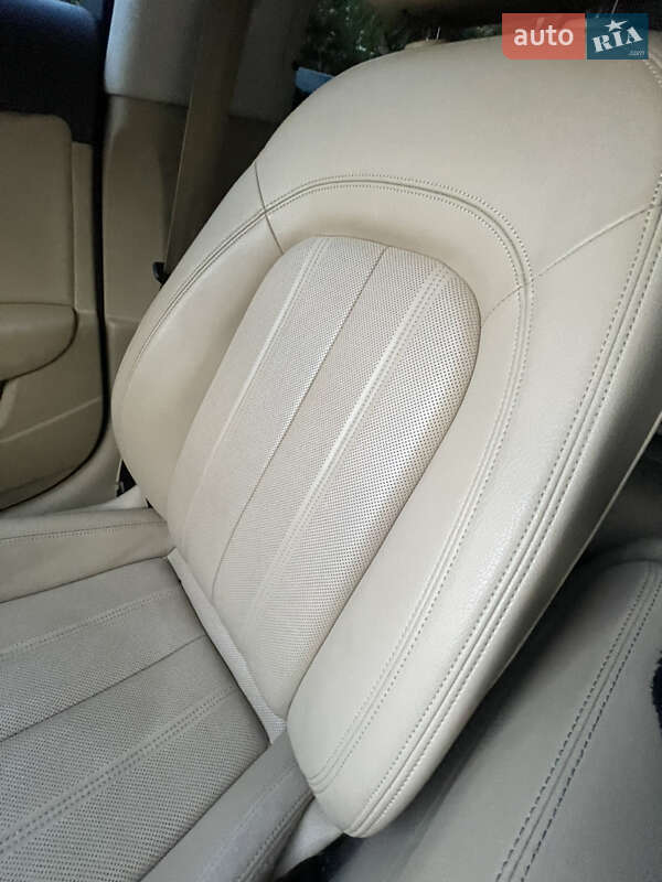 Седан Audi A6 2012 в Киеве