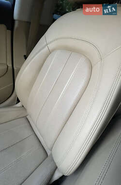 Седан Audi A6 2012 в 
