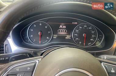 Седан Audi A6 2014 в 