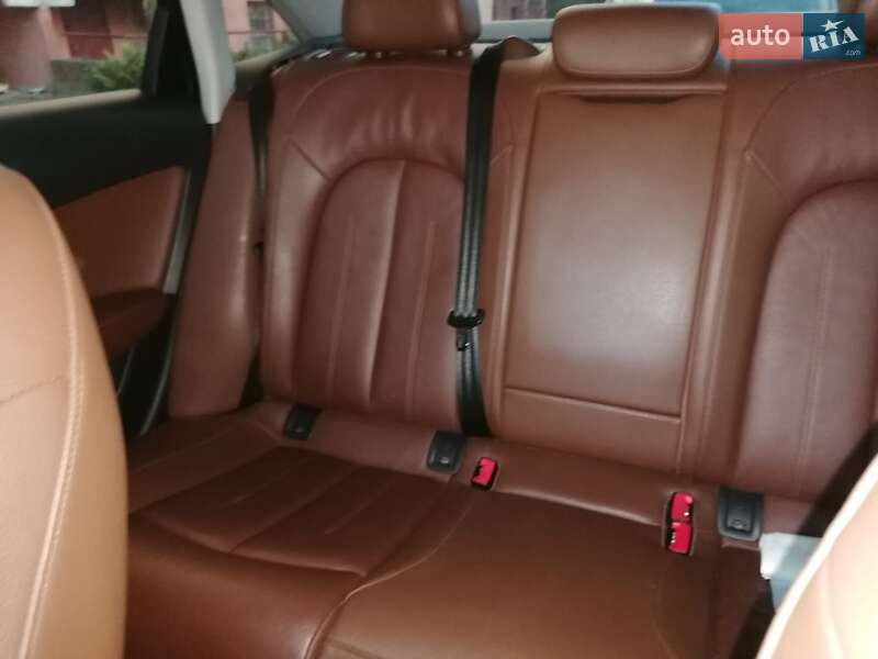 Седан Audi A6 2012 в Львове