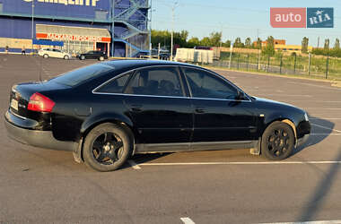 Универсал Audi A6 2000 в 