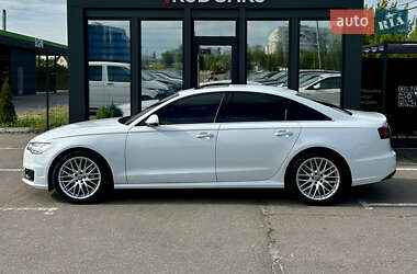 Седан Audi A6 2015 в 