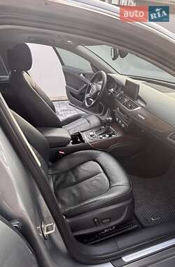 Седан Audi A6 2012 в 