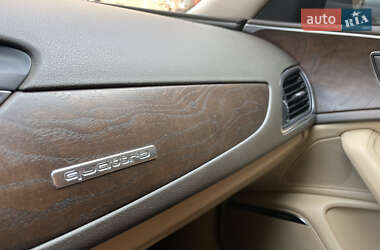 Седан Audi A6 2012 в 