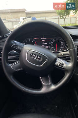Седан Audi A6 2012 в 