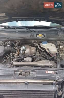 Седан Audi A6 1999 в 