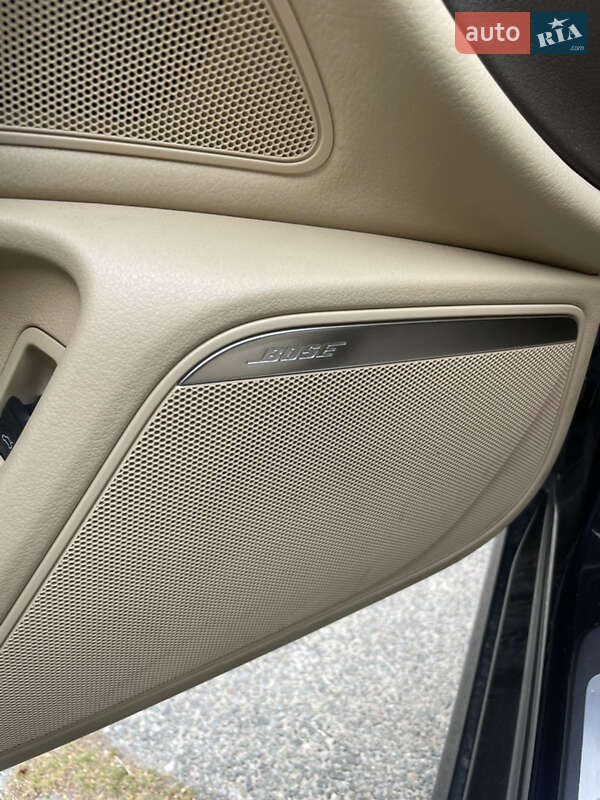 Седан Audi A6 2012 в Киеве