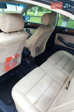 Седан Audi A6 1998 в 