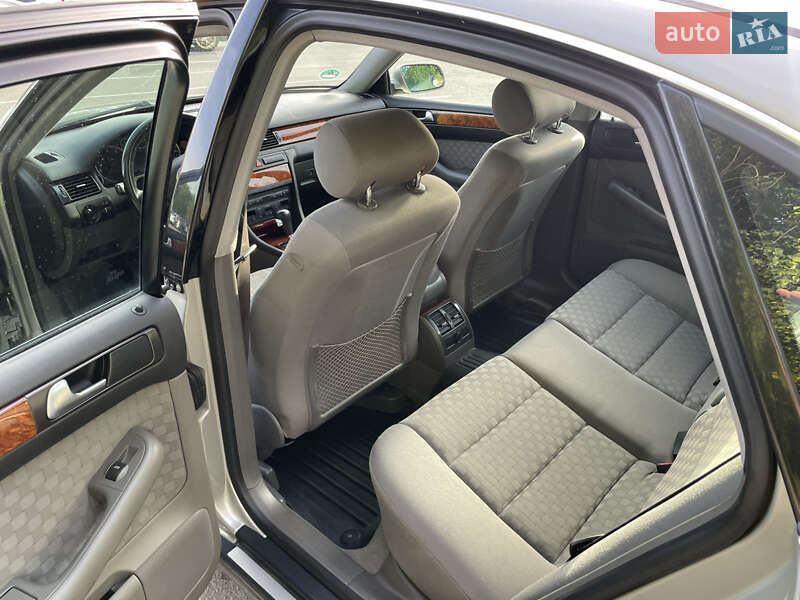 Седан Audi A6 2002 в Запорожье
