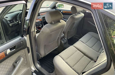 Седан Audi A6 2002 в 
