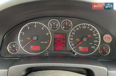 Седан Audi A6 2002 в 