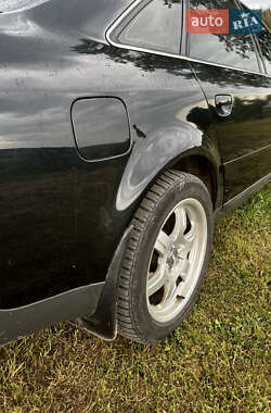 Седан Audi A6 2003 в 