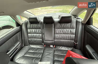 Седан Audi A6 2003 в 