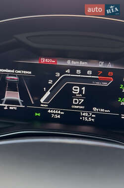 Седан Audi A6 2021 в 