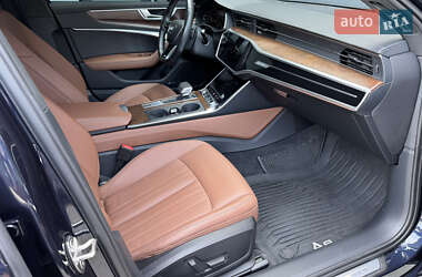 Седан Audi A6 2019 в 