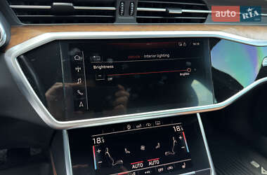 Седан Audi A6 2019 в 