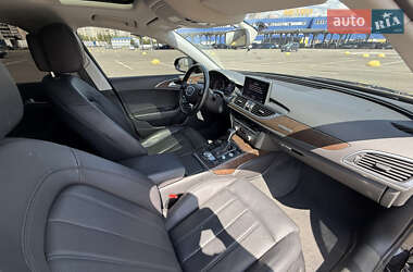 Седан Audi A6 2015 в 