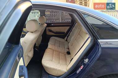 Седан Audi A6 2000 в 