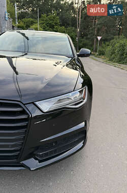 Седан Audi A6 2015 в 
