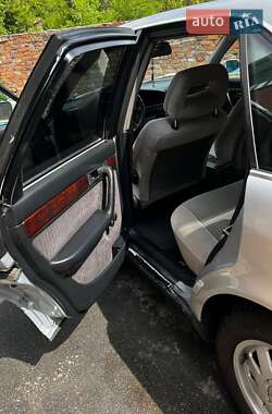 Седан Audi A6 1995 в 