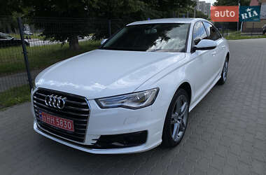 Седан Audi A6 2015 в 