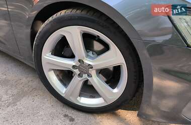 Универсал Audi A6 2018 в 