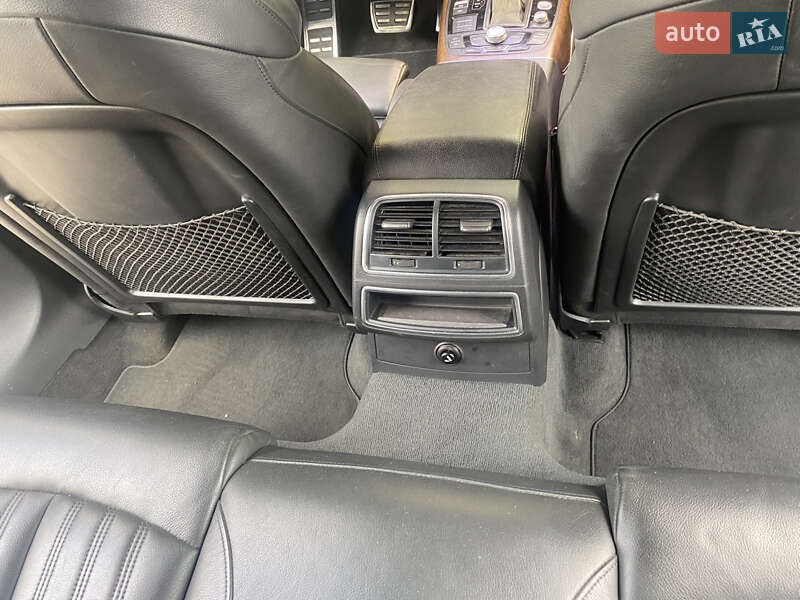 Седан Audi A6 2013 в Киеве