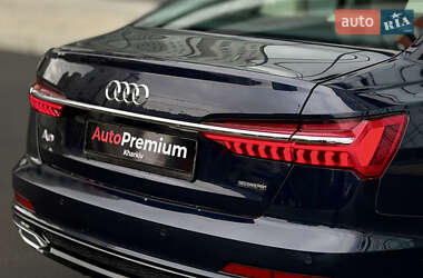 Седан Audi A6 2022 в 