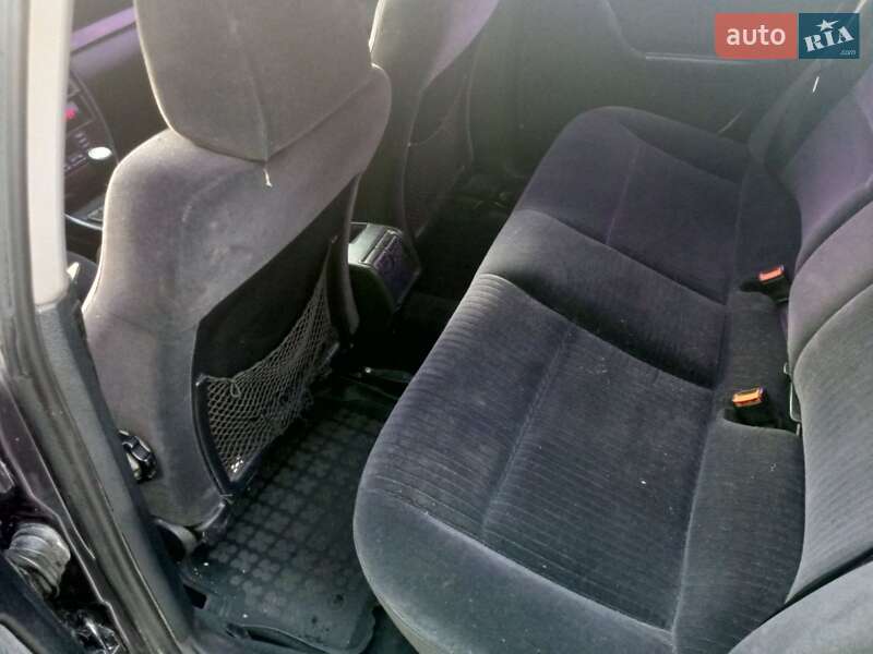 Седан Audi A6 1995 в Кременчуге