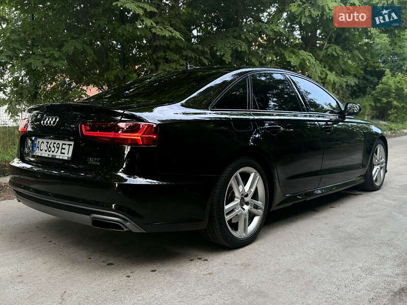 Седан Audi A6 2015 в Киеве