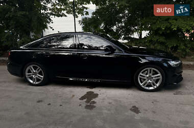Седан Audi A6 2015 в 
