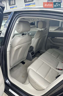 Седан Audi A6 2010 в 